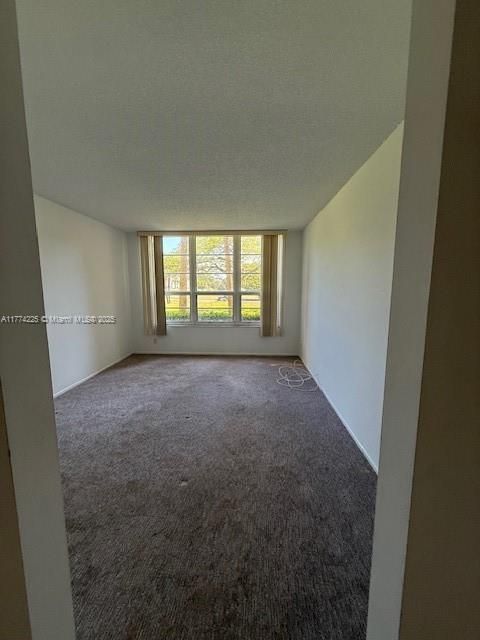 Vendido Recientemente: $210,000 (3 camas, 2 baños, 1620 Pies cuadrados)