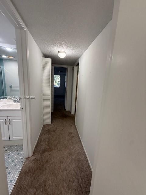 Vendido Recientemente: $210,000 (3 camas, 2 baños, 1620 Pies cuadrados)