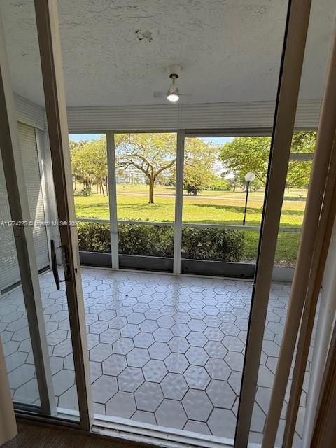 Vendido Recientemente: $210,000 (3 camas, 2 baños, 1620 Pies cuadrados)