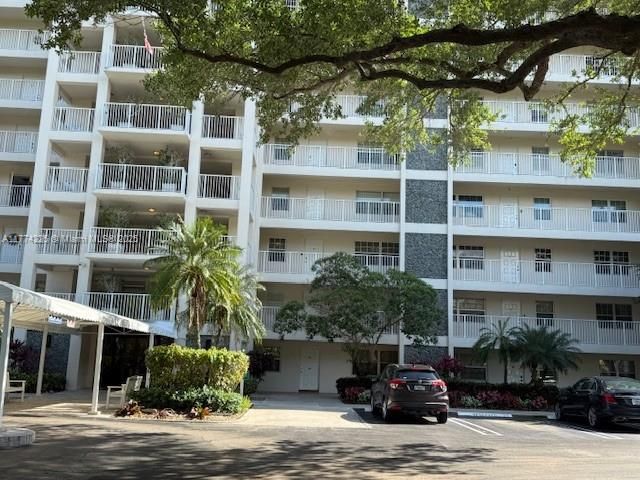 Vendido Recientemente: $210,000 (3 camas, 2 baños, 1620 Pies cuadrados)