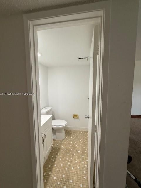 Vendido Recientemente: $210,000 (3 camas, 2 baños, 1620 Pies cuadrados)