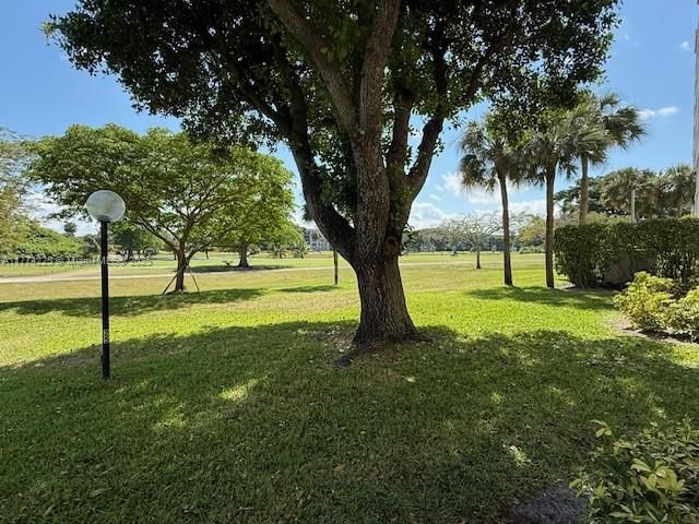 Vendido Recientemente: $210,000 (3 camas, 2 baños, 1620 Pies cuadrados)