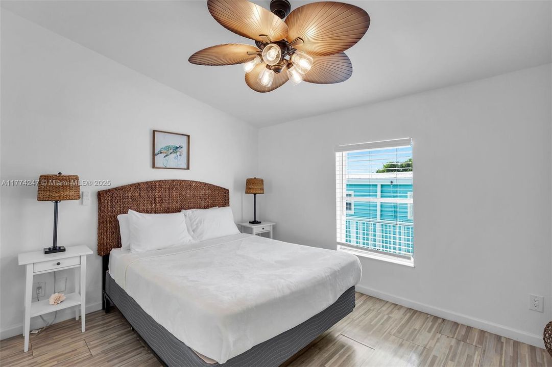 最近售出: $1,175,000 (2 贝兹, 2 浴室, 3186 平方英尺)