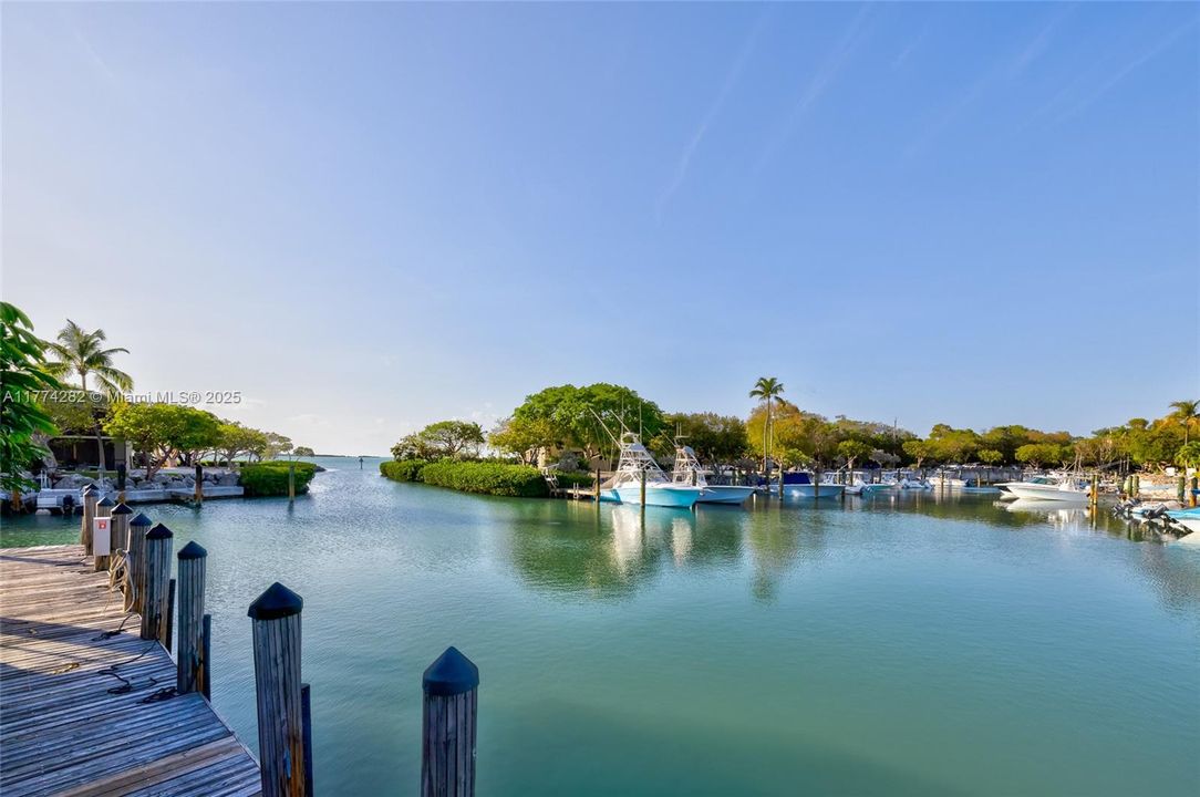 Recently Sold: $985,000 (2 beds, 2 baths, 1454 Square Feet)