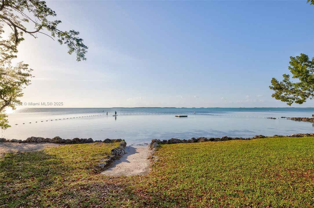 Recently Sold: $985,000 (2 beds, 2 baths, 1454 Square Feet)