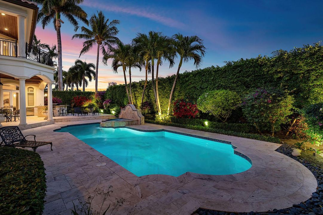 1560_Sabal_Palm_Drive_Dusk_06