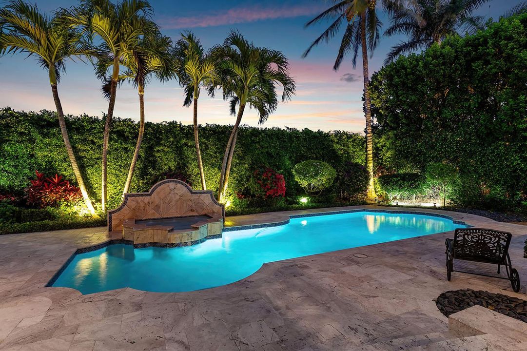1560_Sabal_Palm_Drive_Dusk_11