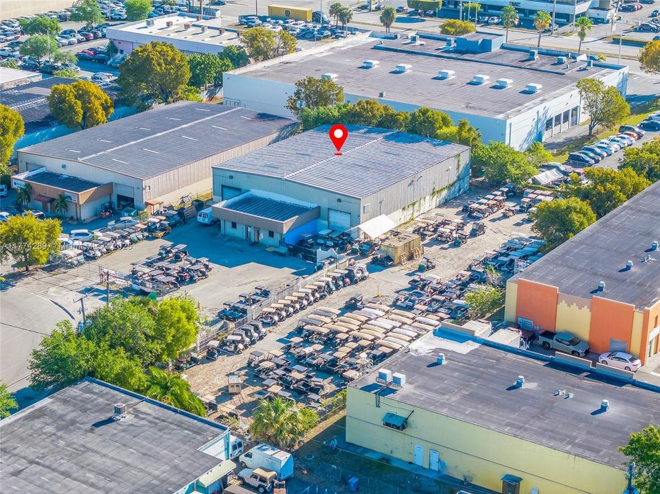 Недавно продано: $3,000,000 (0 спален, 0 ванн, 0 Квадратных фут)