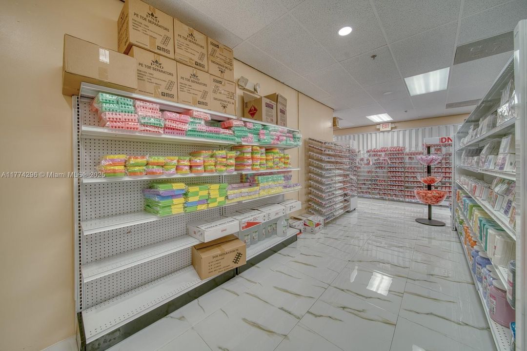 На продажу: $80,000 (0 спален, 0 ванн, 0 Квадратных фут)