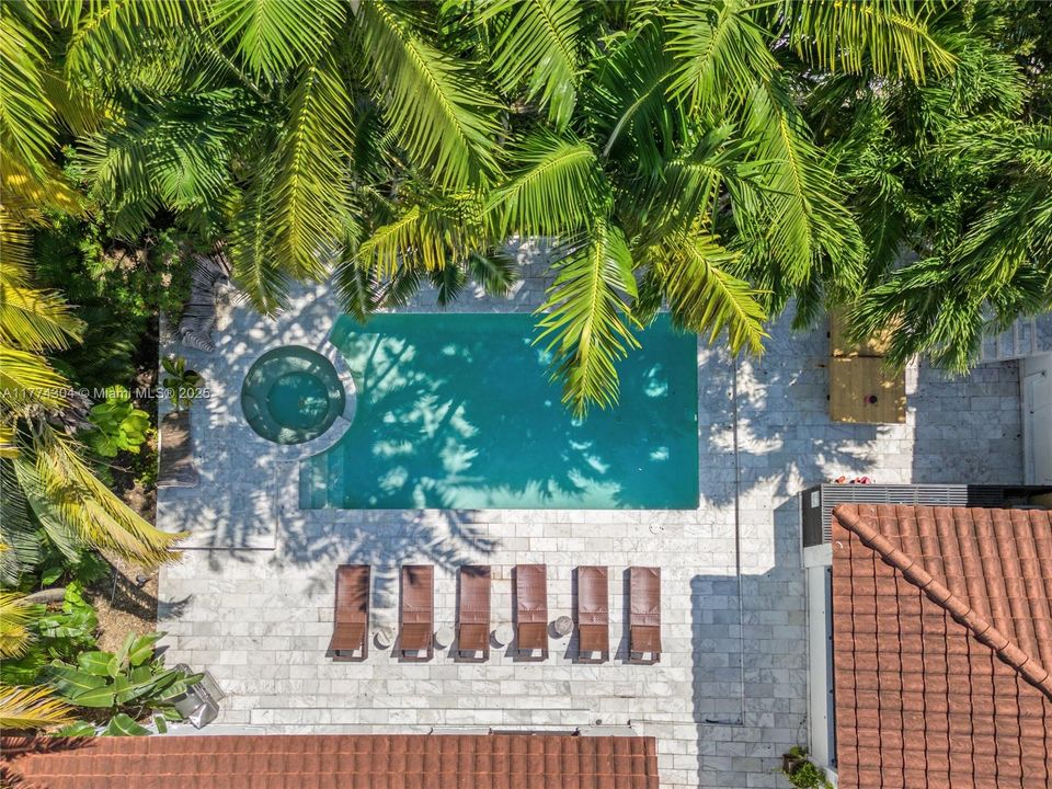 En Venta: $2,650,000 (8 camas, 8 baños, 4691 Pies cuadrados)