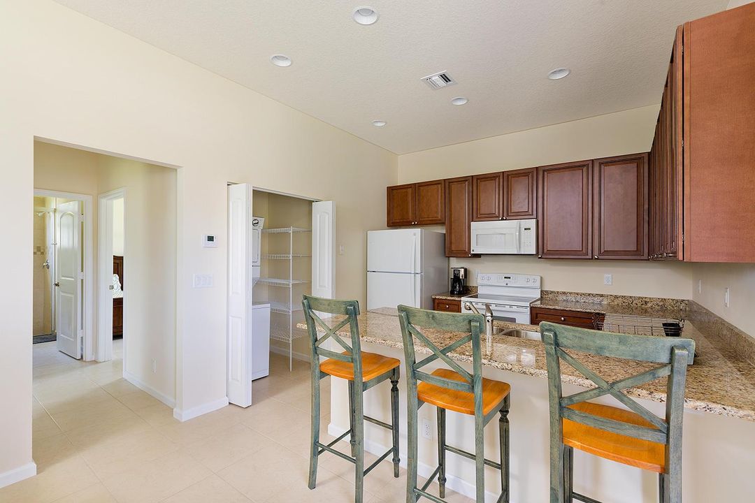 CottageKitchen1
