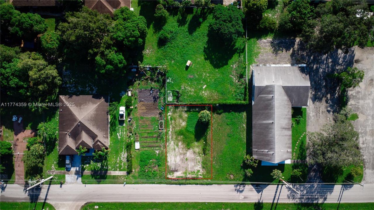 待售: $148,000 (0.10 acres)