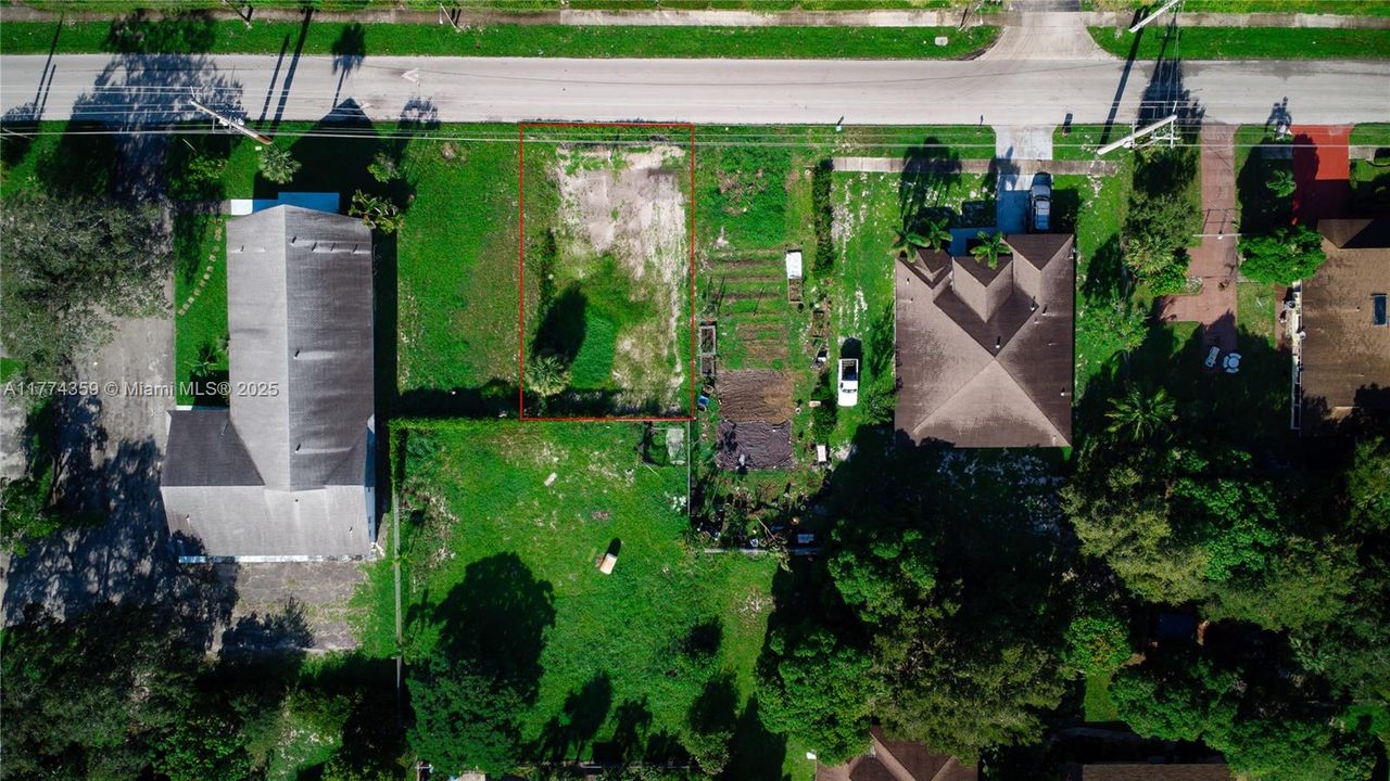 待售: $148,000 (0.10 acres)