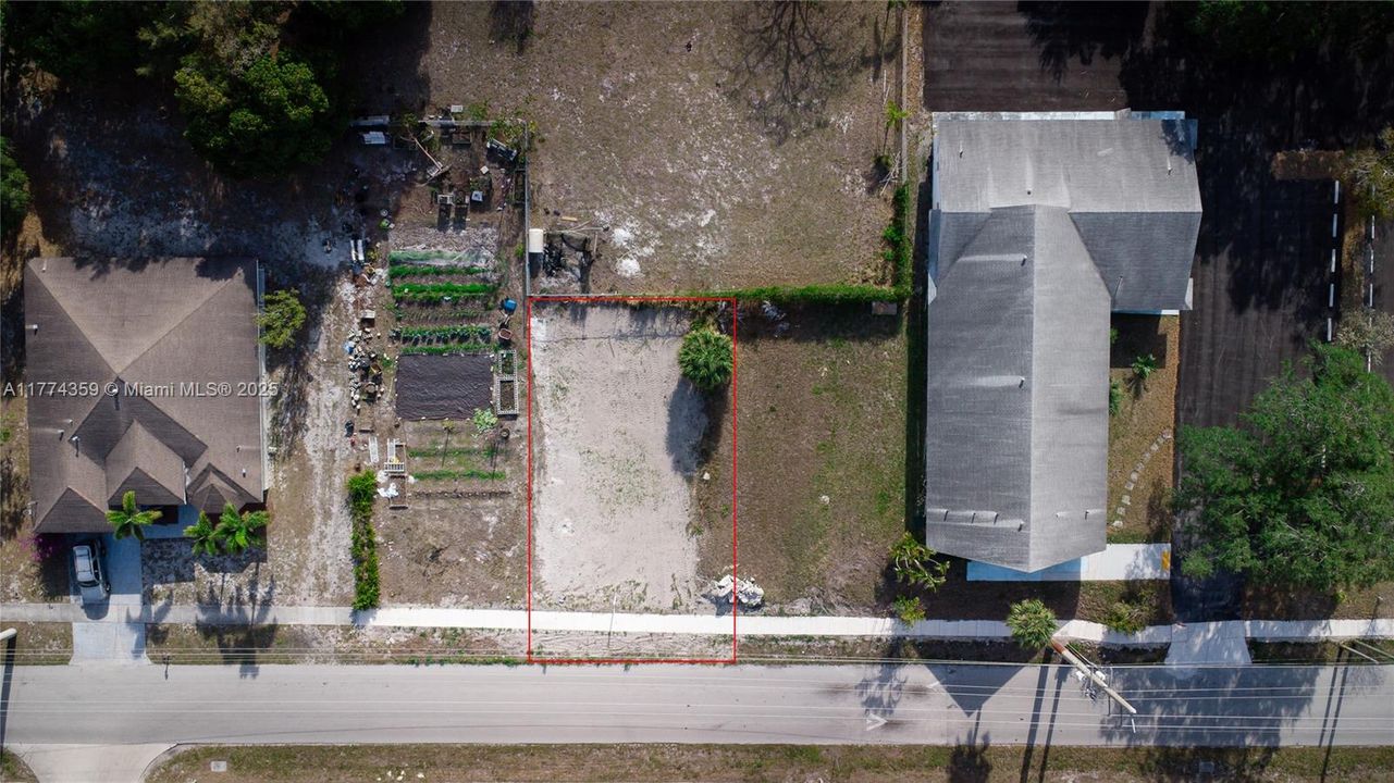 待售: $148,000 (0.10 acres)