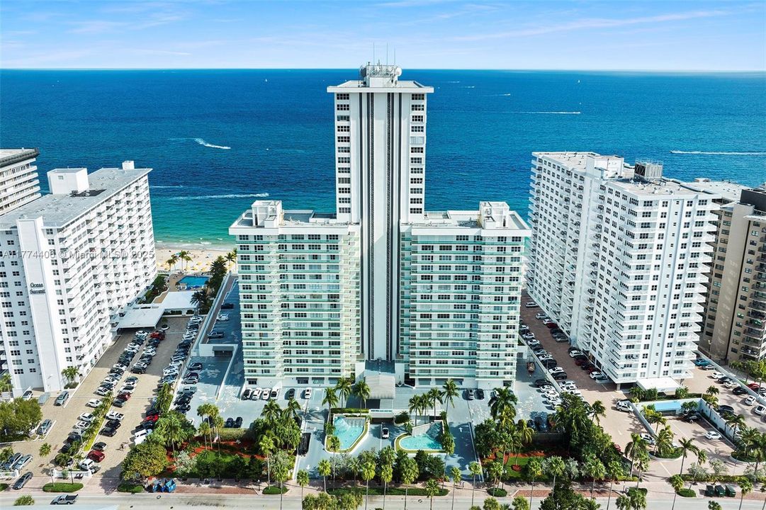 For Sale: $474,900 (1 beds, 1 baths, 1088 Square Feet)