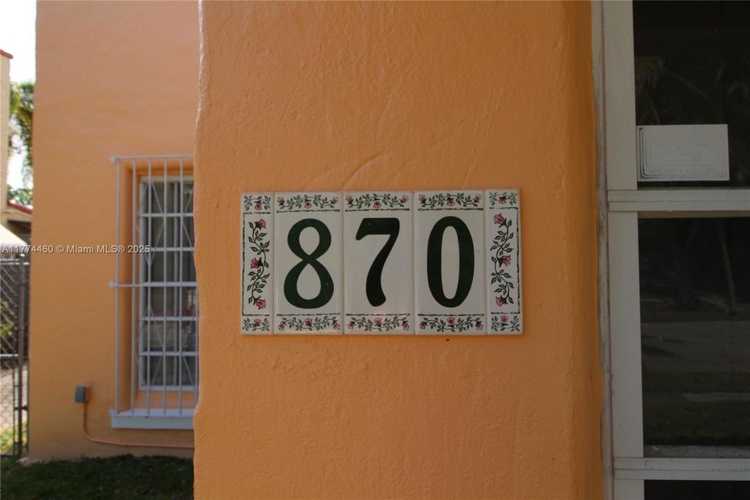 For Sale: $949,900 (0 beds, 0 baths, 2415 Square Feet)