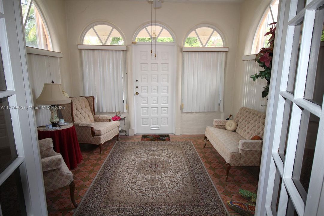 For Sale: $949,900 (0 beds, 0 baths, 2415 Square Feet)