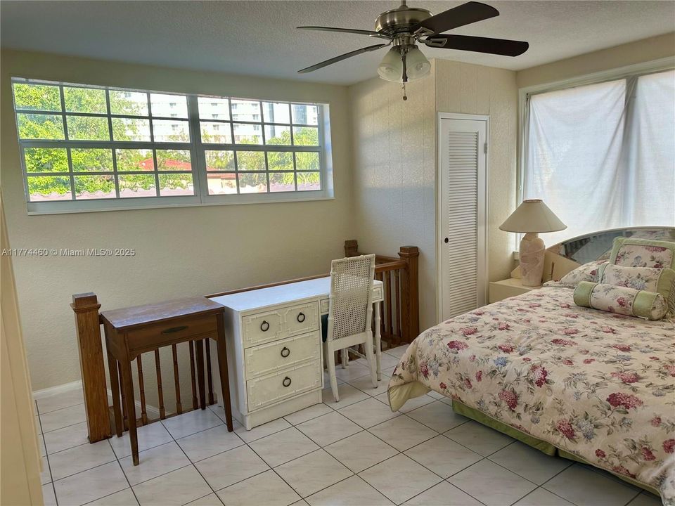 For Sale: $949,900 (0 beds, 0 baths, 2415 Square Feet)