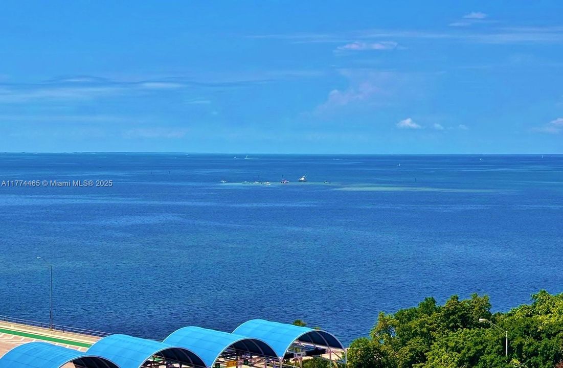 Recently Sold: $644,900 (2 beds, 2 baths, 1075 Square Feet)