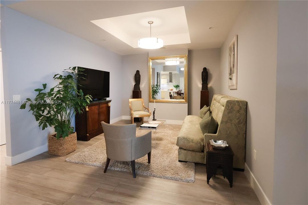 Recently Rented: $6,000 (2 beds, 3 baths, 1808 Square Feet)