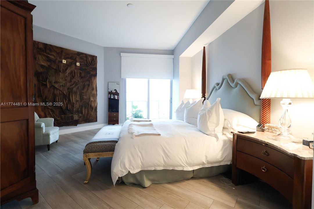 Recently Rented: $6,000 (2 beds, 3 baths, 1808 Square Feet)