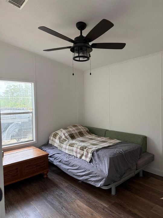 Recently Sold: $335,000 (4 beds, 2 baths, 1750 Square Feet)