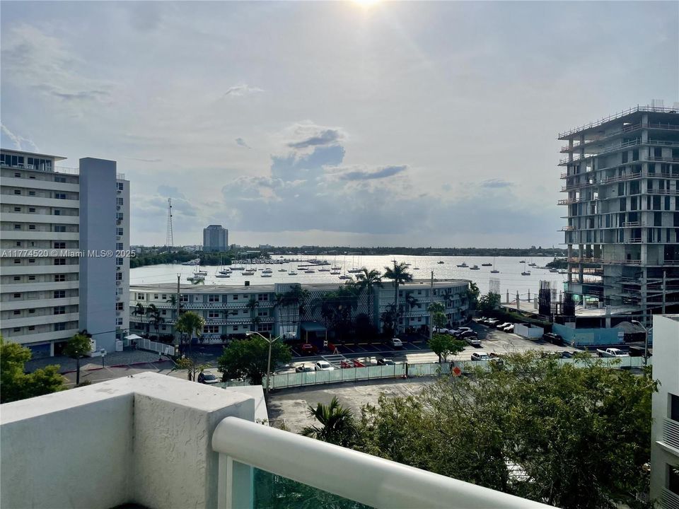 Recently Sold: $509,999 (2 beds, 2 baths, 1223 Square Feet)