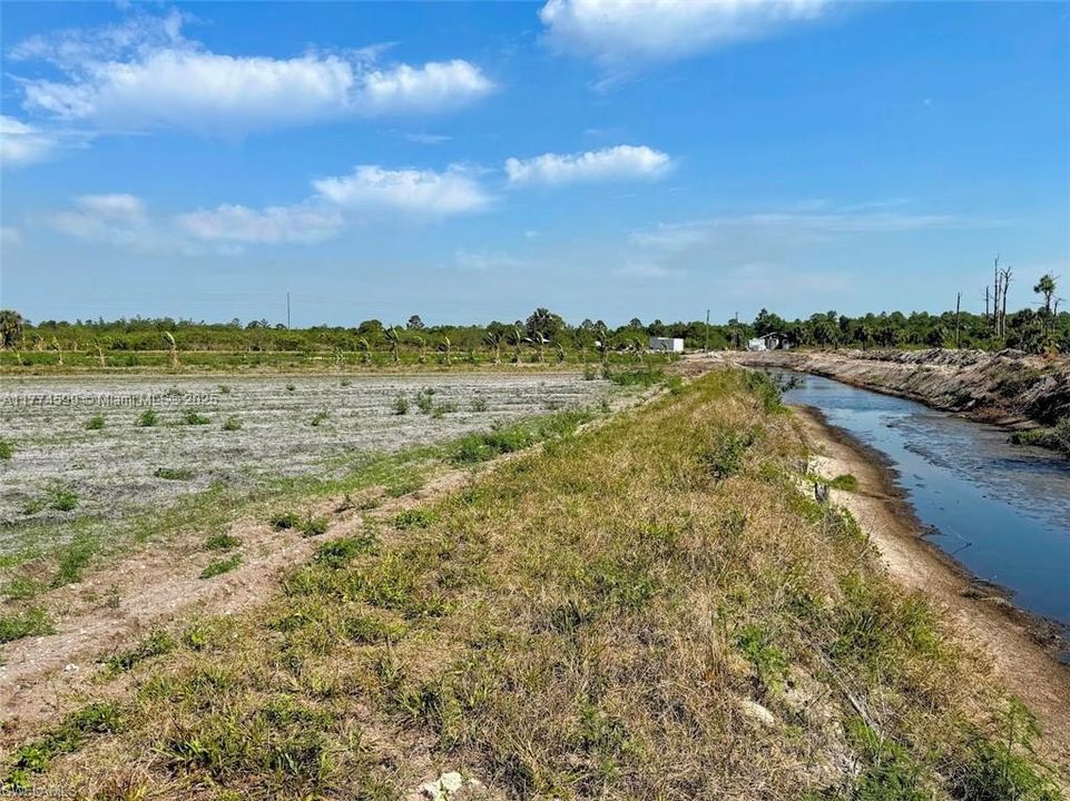 2521 CHRISTOPHER LNClewiston, FL 33440