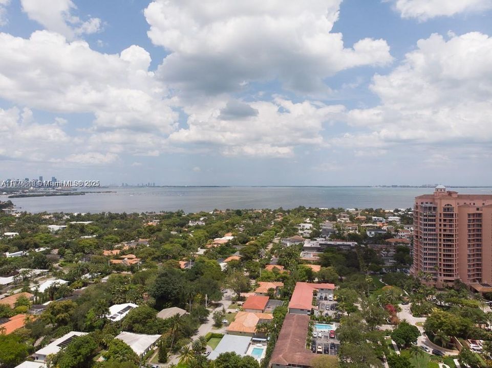 Vendido Recientemente: $360,000 (2 camas, 1 baños, 783 Pies cuadrados)