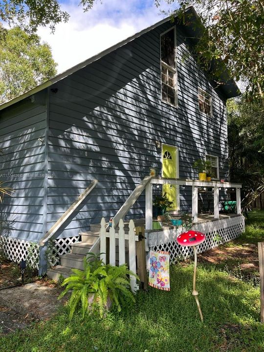 На продажу: $290,000 (3 спален, 2 ванн, 1400 Квадратных фут)