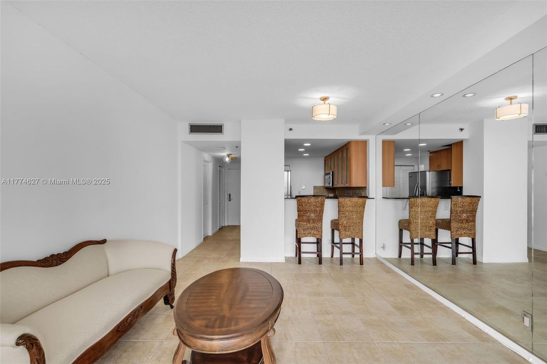 Recently Sold: $429,000 (0 beds, 1 baths, 717 Square Feet)