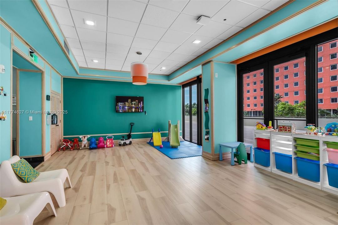 Kids play room