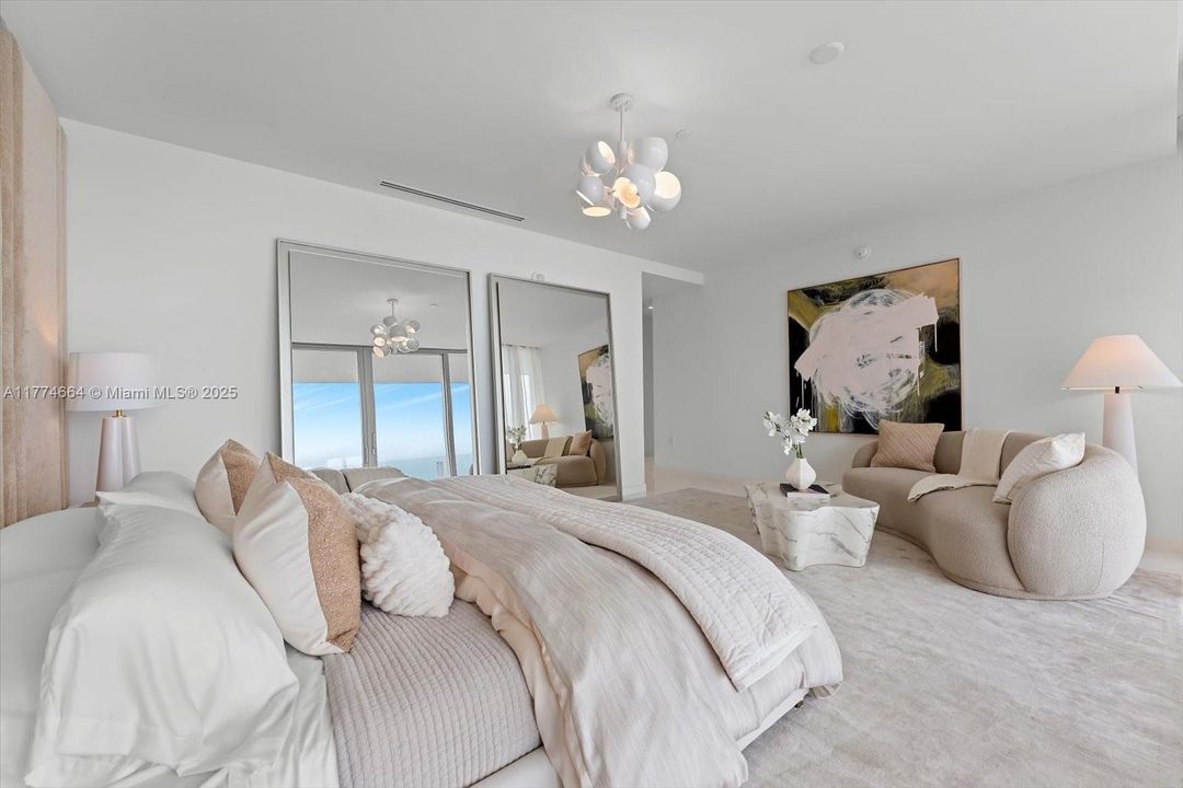 For Rent: $48,888 (4 beds, 5 baths, 4283 Square Feet)