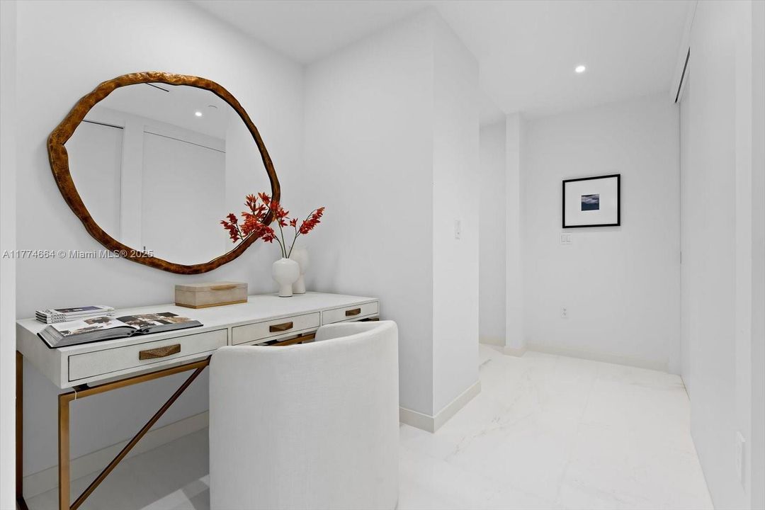 For Rent: $48,888 (4 beds, 5 baths, 4283 Square Feet)