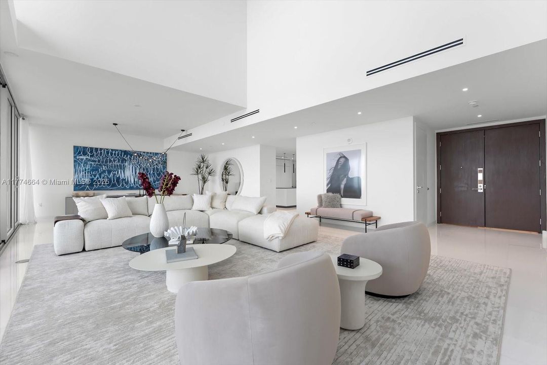 For Rent: $48,888 (4 beds, 5 baths, 4283 Square Feet)