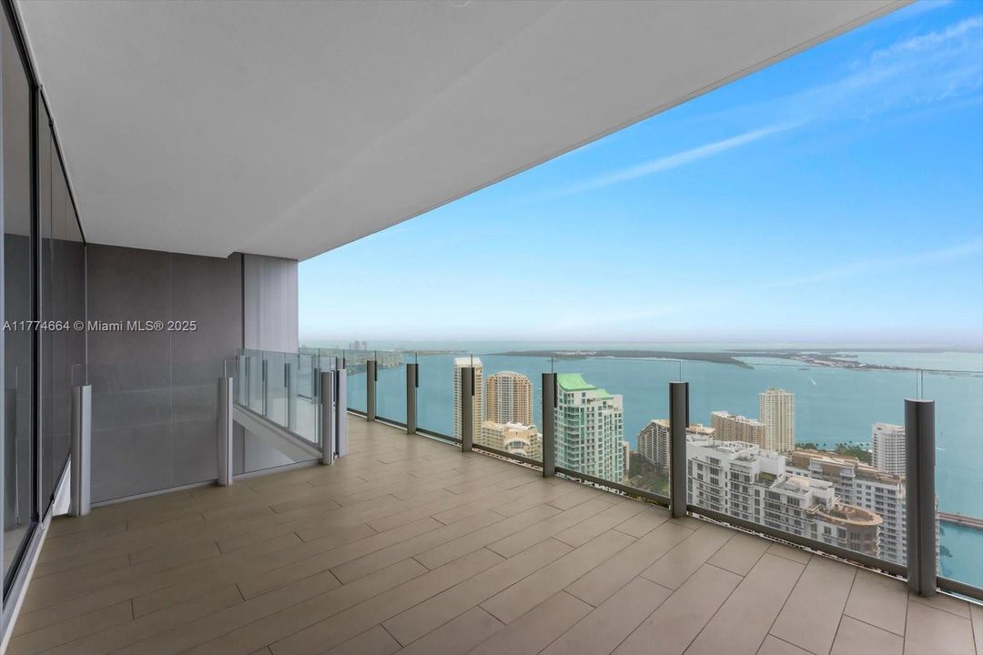 For Rent: $48,888 (4 beds, 5 baths, 4283 Square Feet)