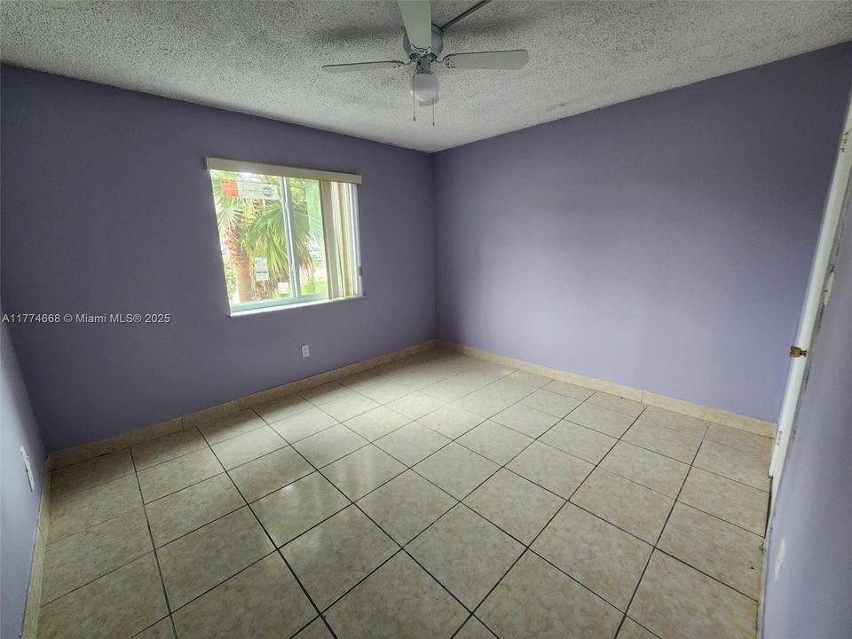 En Venta: $170,000 (2 camas, 1 baños, 1075 Pies cuadrados)