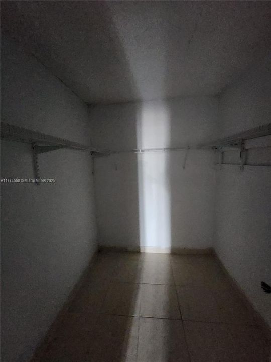 En Venta: $170,000 (2 camas, 1 baños, 1075 Pies cuadrados)