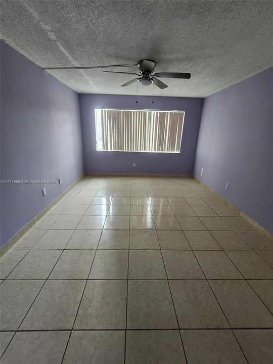 En Venta: $170,000 (2 camas, 1 baños, 1075 Pies cuadrados)