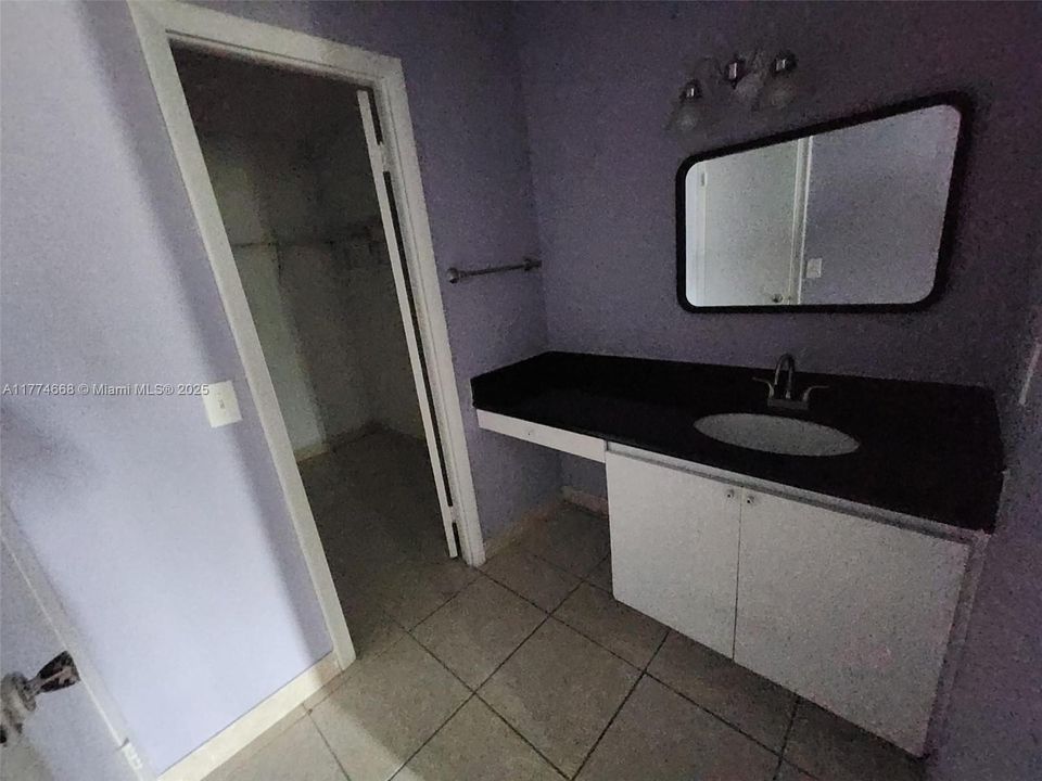 En Venta: $170,000 (2 camas, 1 baños, 1075 Pies cuadrados)