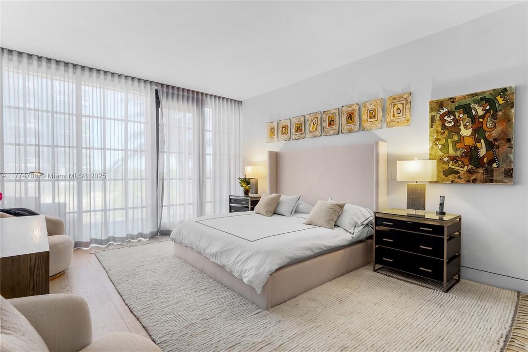 Recently Rented: $70,000 (4 beds, 4 baths, 5189 Square Feet)