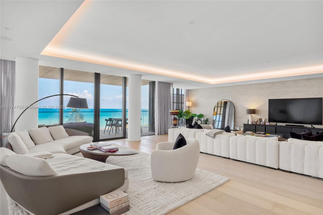 Recently Rented: $70,000 (4 beds, 4 baths, 5189 Square Feet)