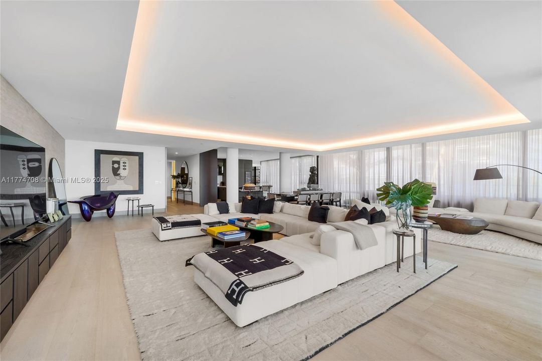 Recently Rented: $70,000 (4 beds, 4 baths, 5189 Square Feet)