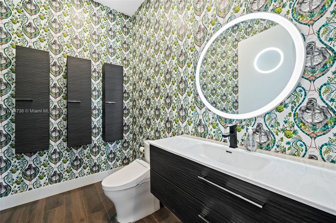 最近租的: $18,500 (5 贝兹, 6 浴室, 6061 平方英尺)