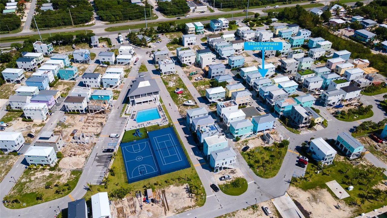 For Rent: $4,500 (3 beds, 3 baths, 1428 Square Feet)