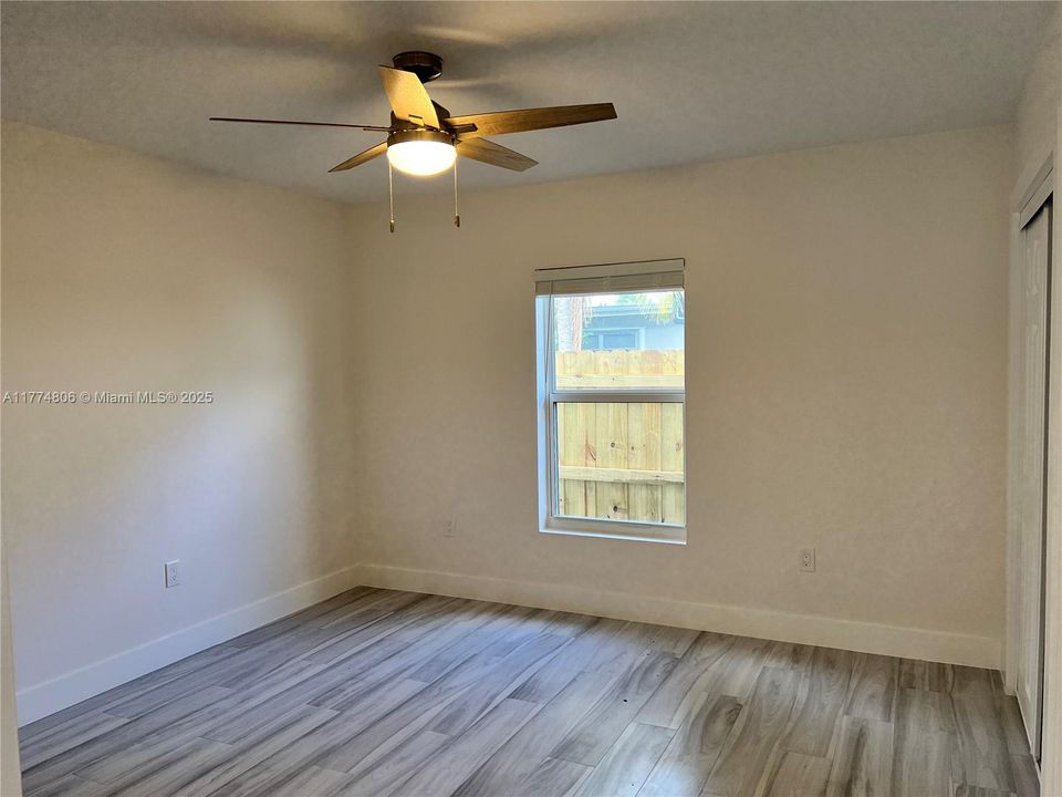 Recently Rented: $2,600 (2 beds, 2 baths, 1200 Square Feet)
