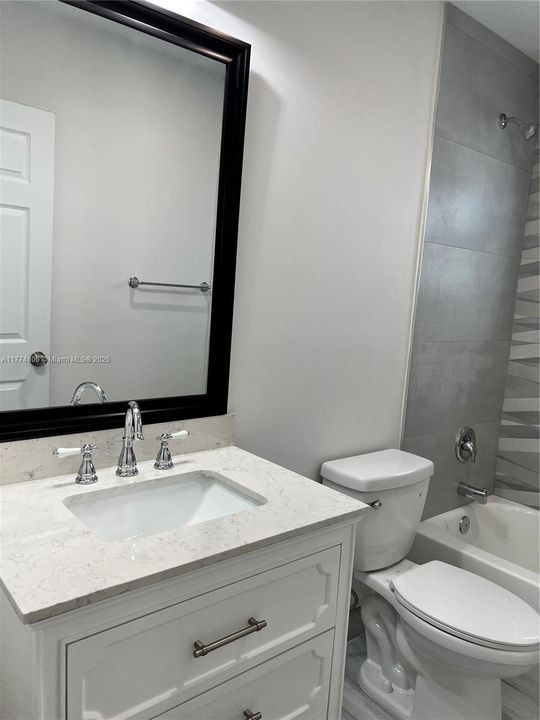 Recently Rented: $2,600 (2 beds, 2 baths, 1200 Square Feet)