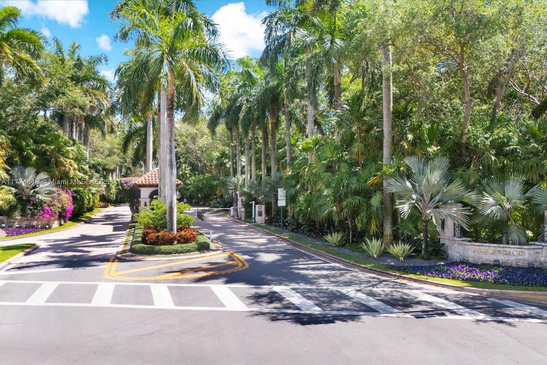 待售: $17,500,000 (0.80 acres)