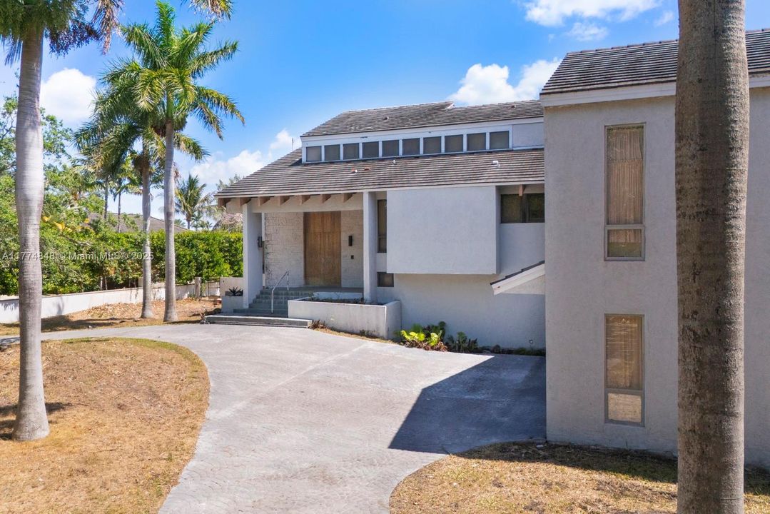 待售: $17,500,000 (0.80 acres)