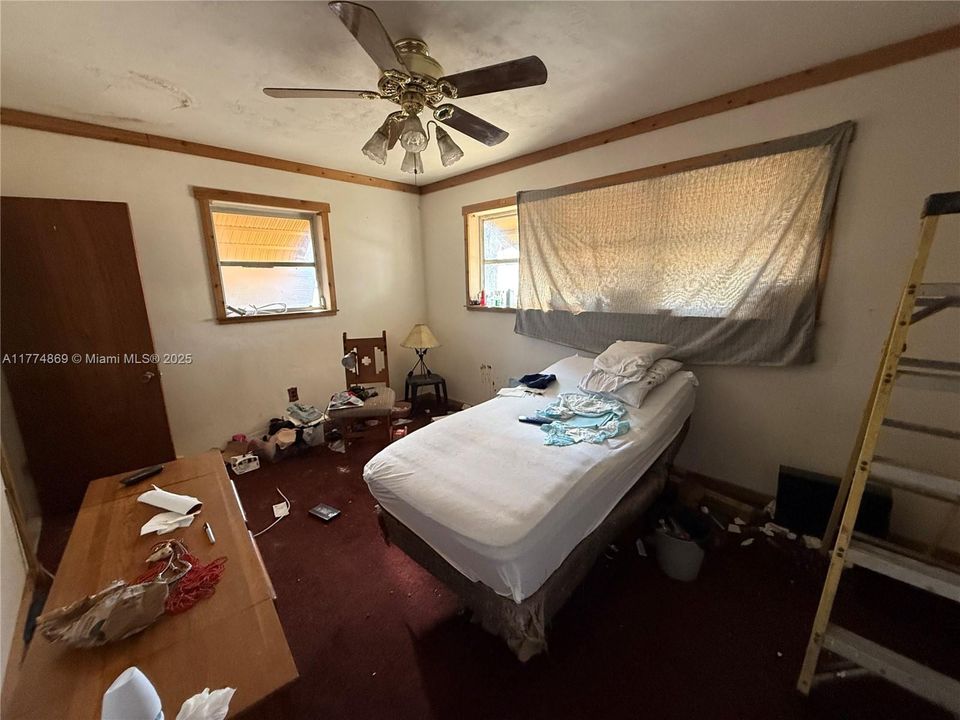 Recently Sold: $389,000 (2 beds, 2 baths, 1442 Square Feet)